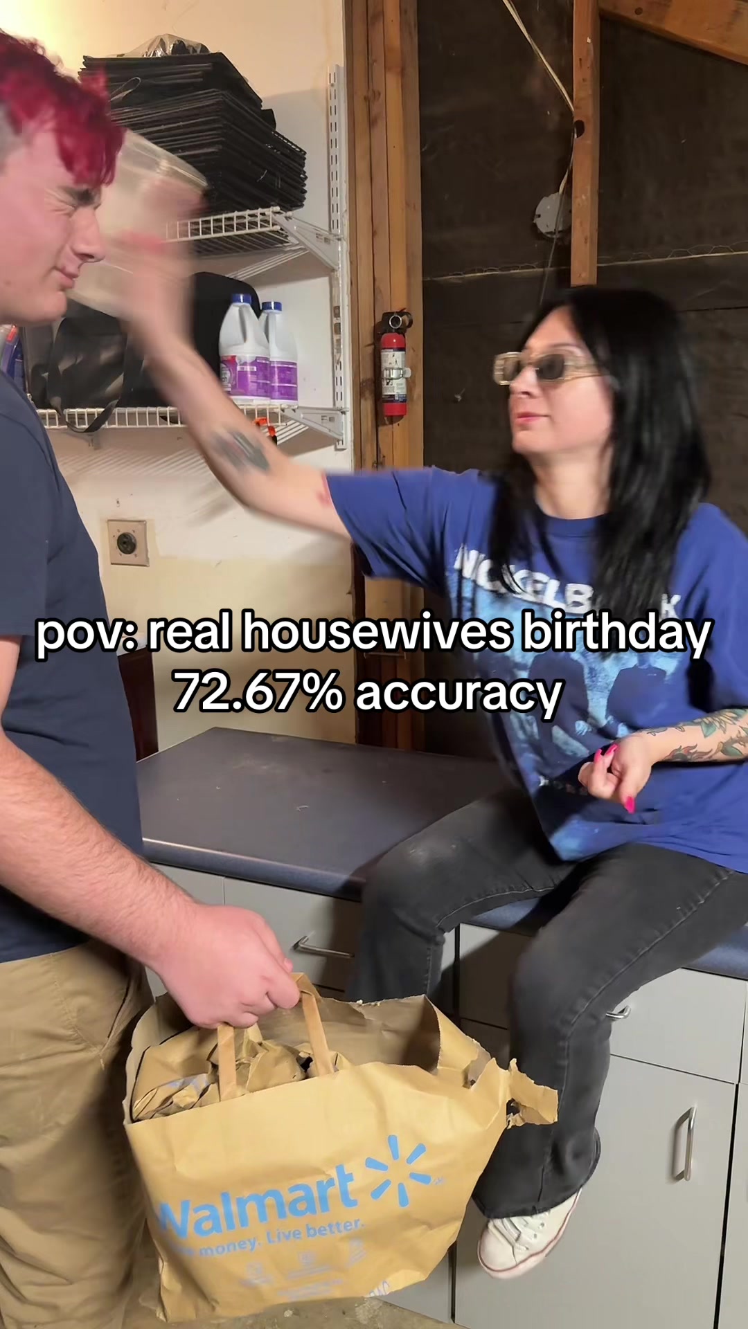 @liketotallynikki