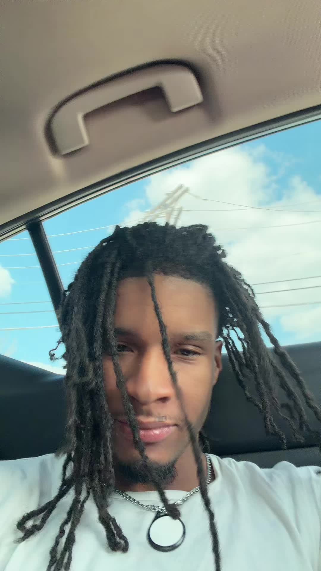 @teestillindatrench