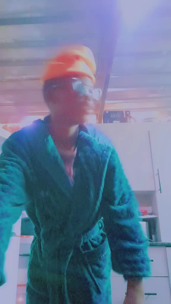 @Revo.JR