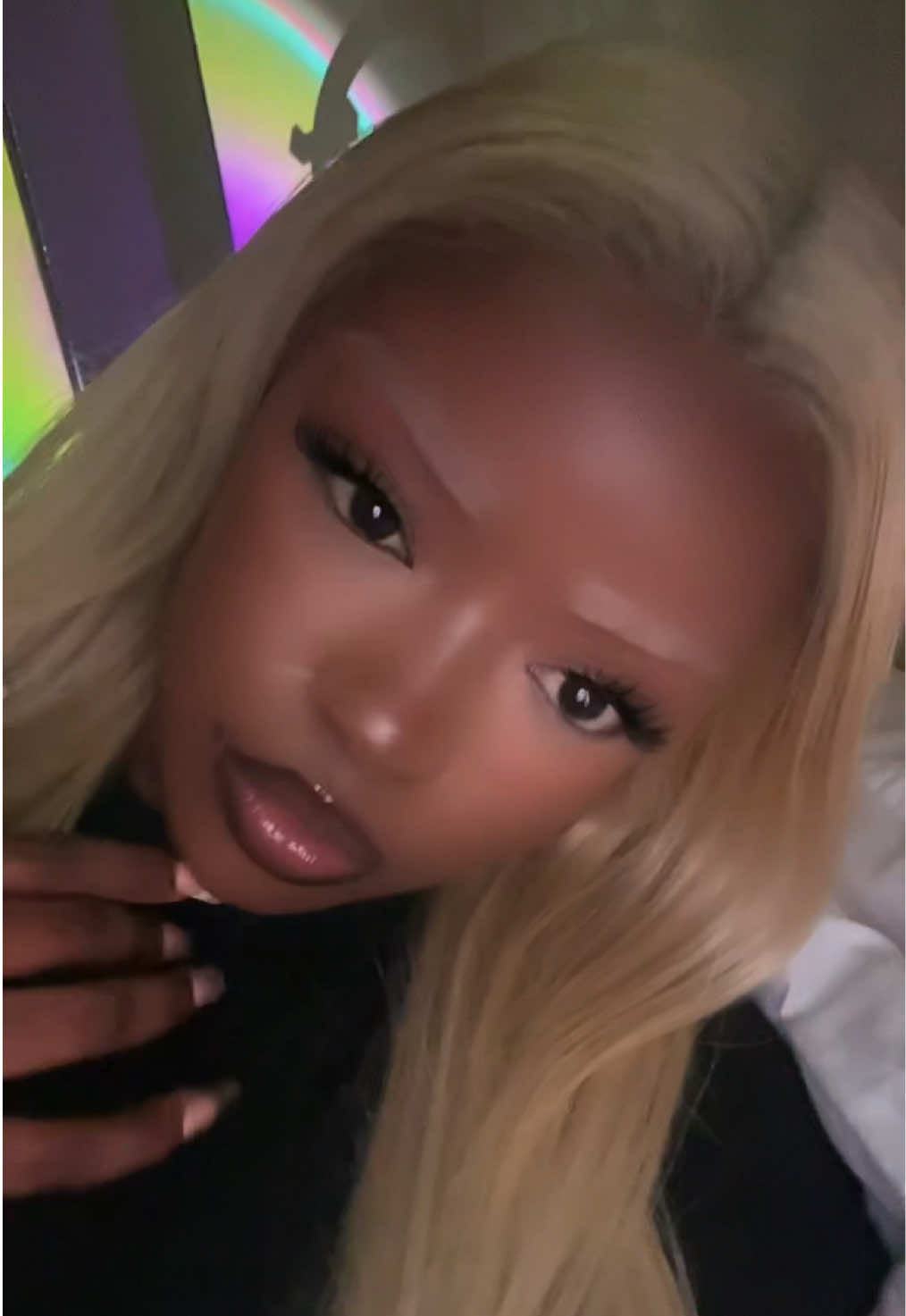 @𝐬𝐢𝐦𝐩