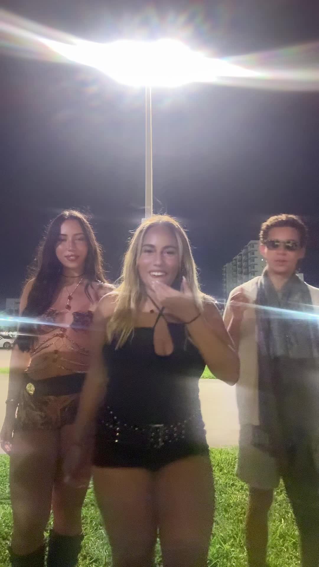 @elizaraesandoval