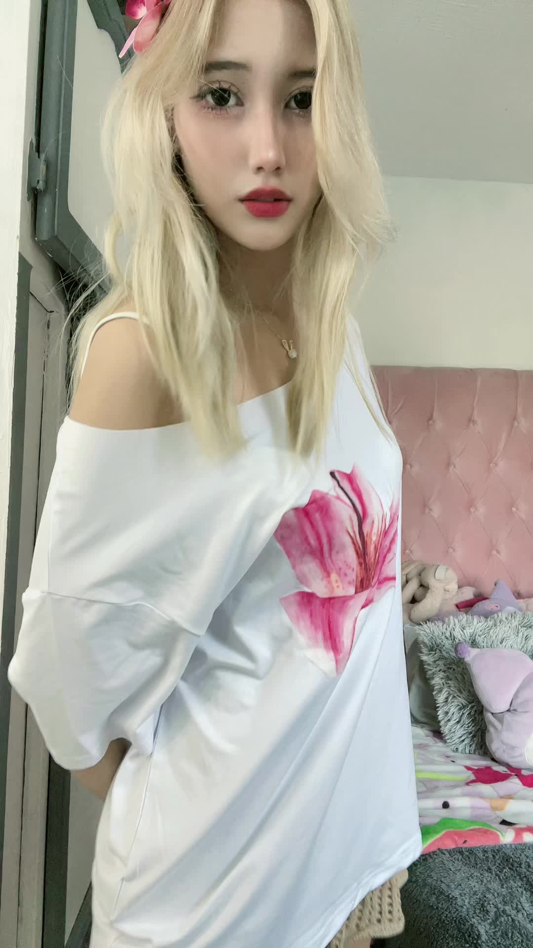 @lelepoxy
