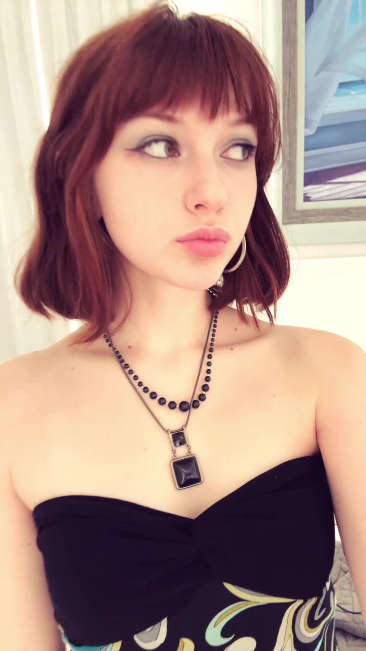 @v <3