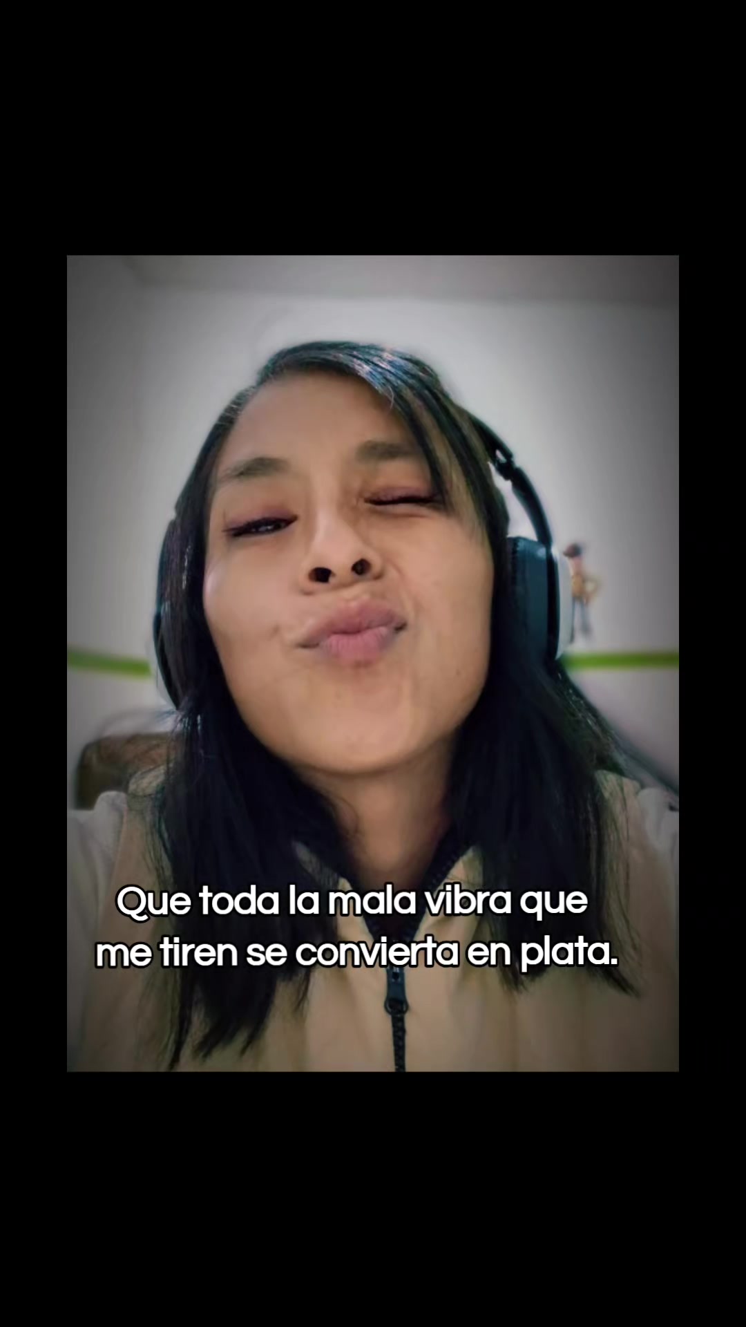 @💕 Ingrid Nolasco 👨👩👧👧
