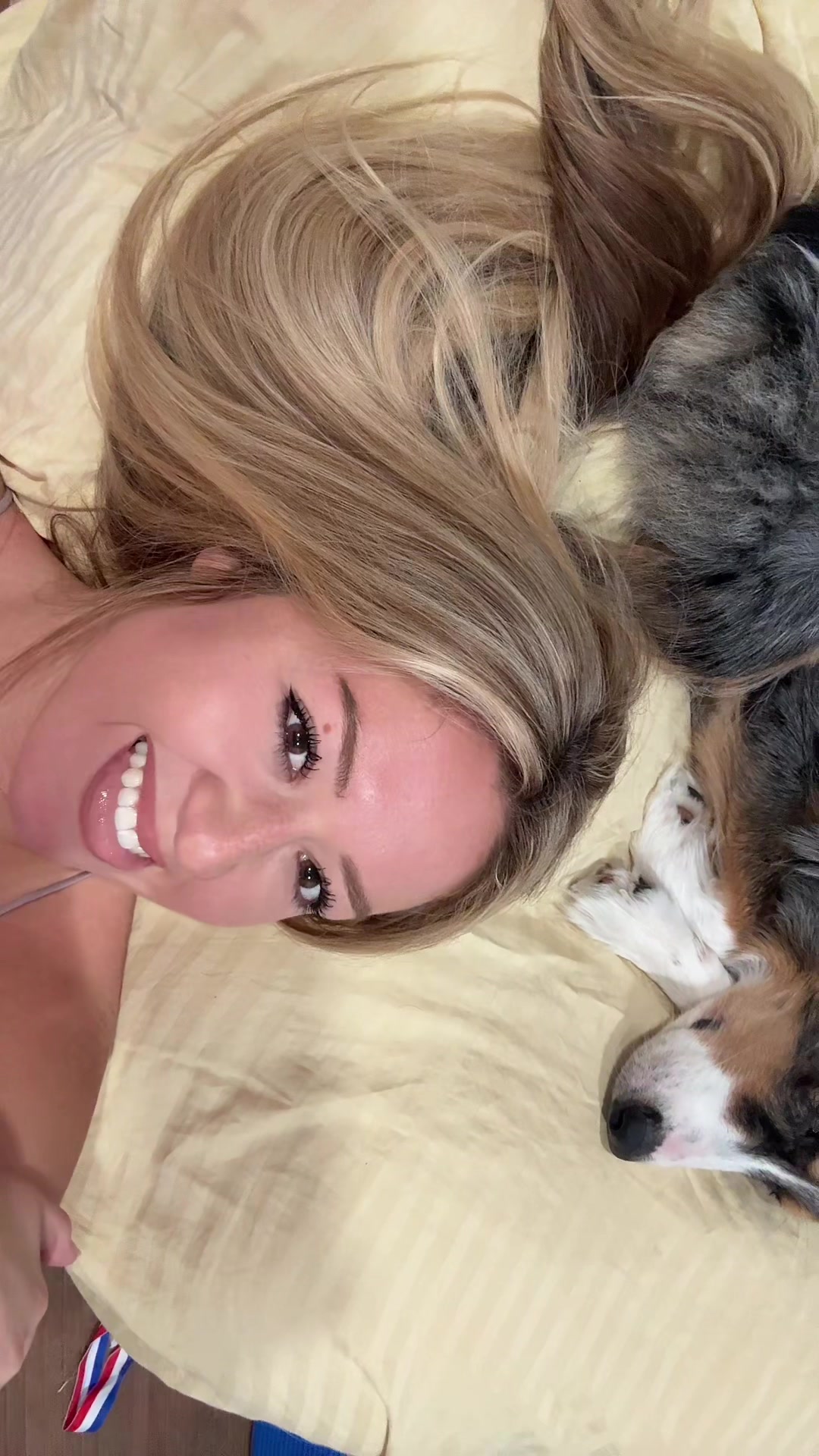 @lexislola