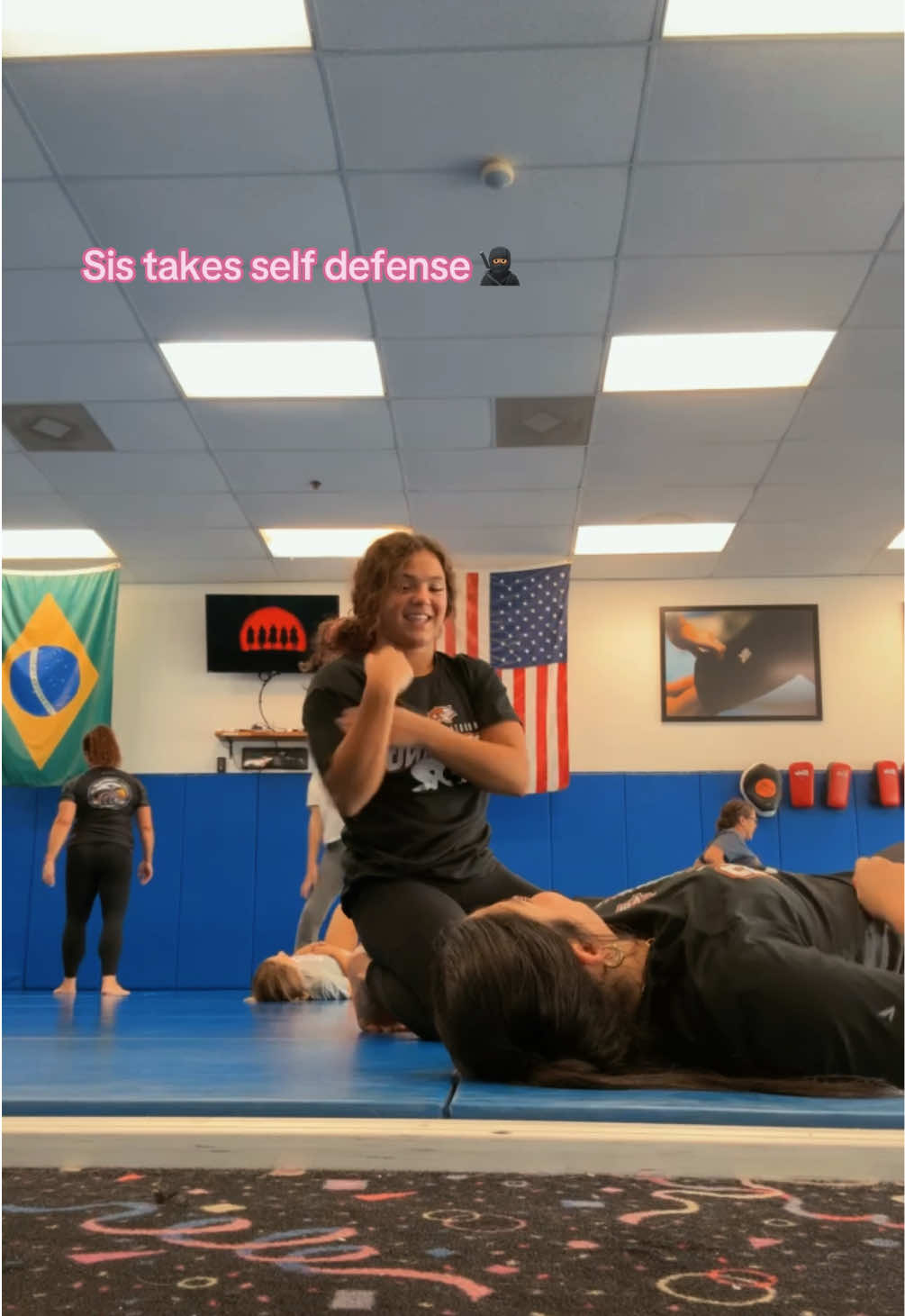 @Sis