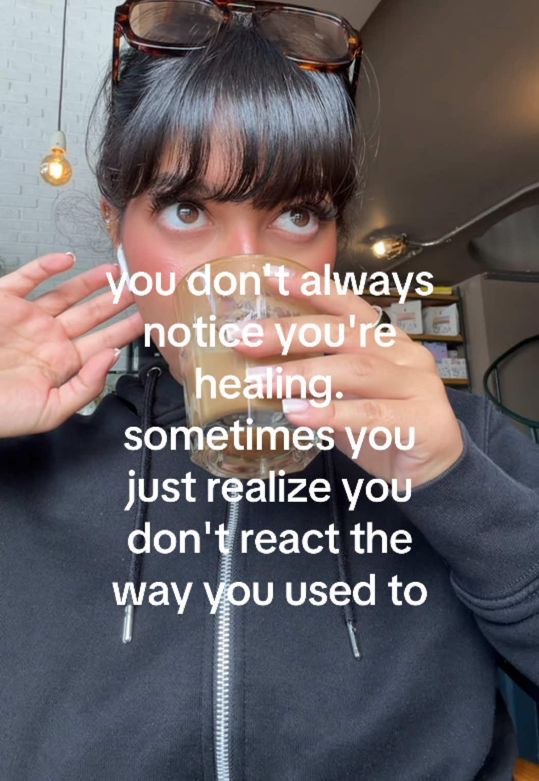 @️