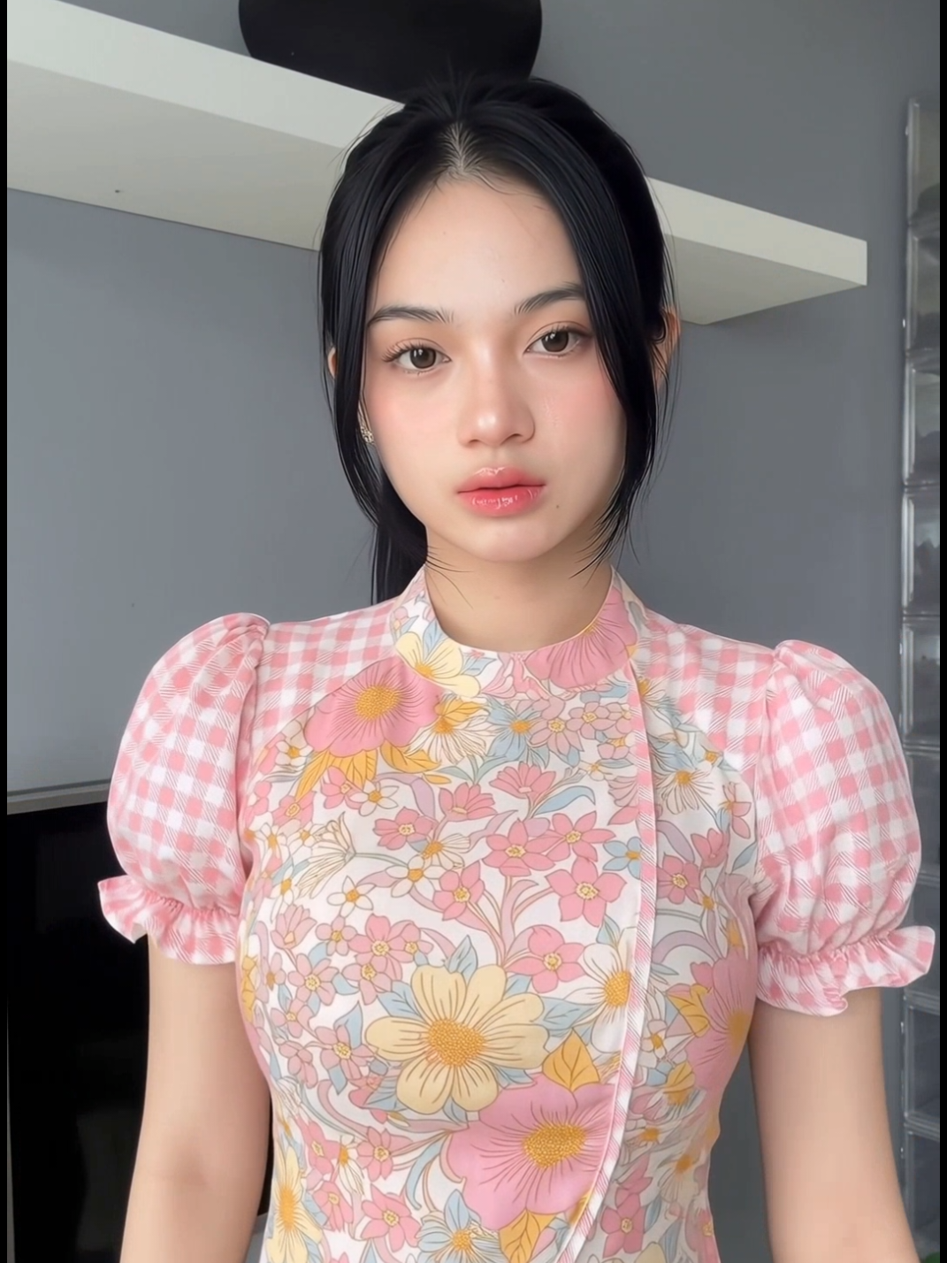@flora0ne