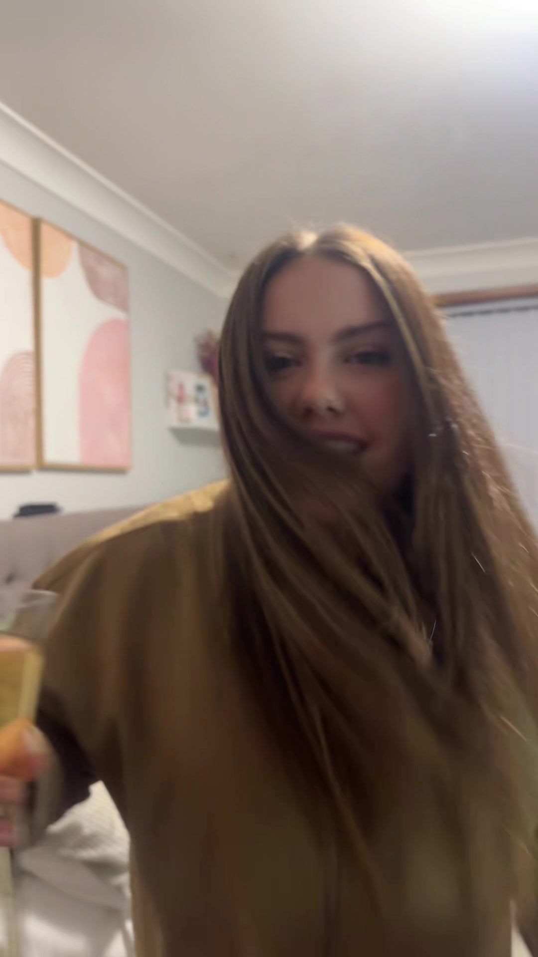 @Luna
