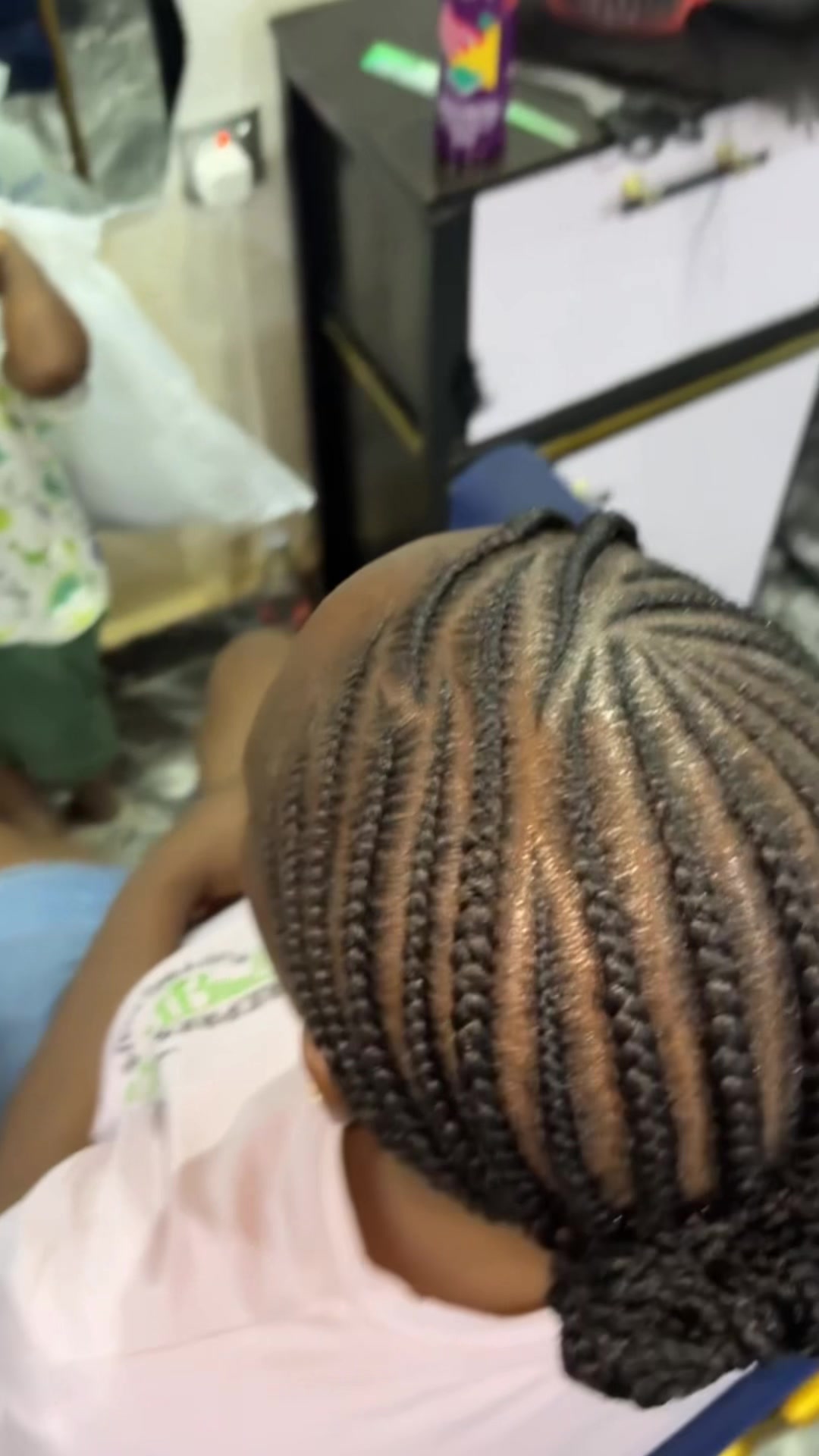 @HAIRSTYLIST IN AGODO EGBE