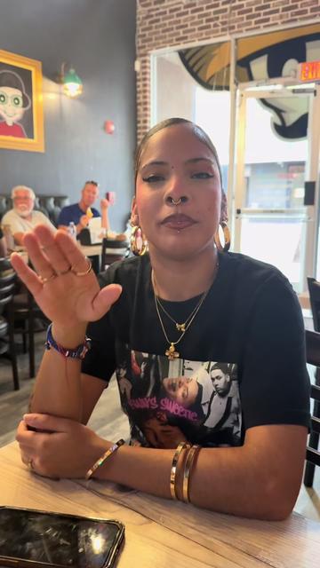 @Divina