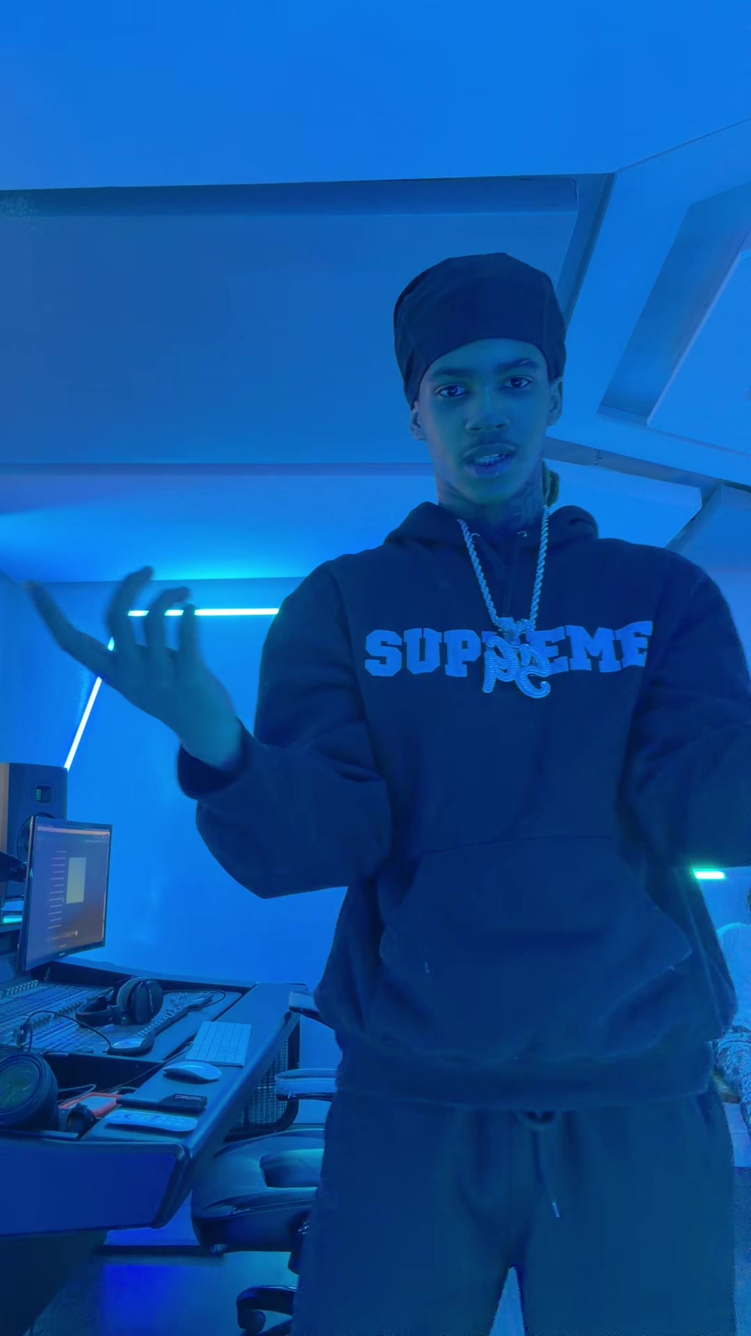 @Liltwin