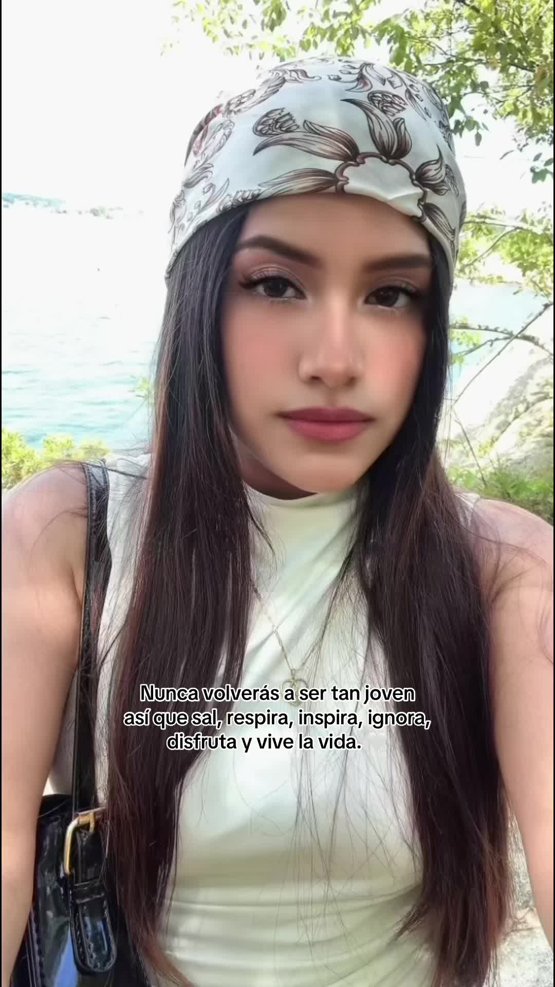 @️