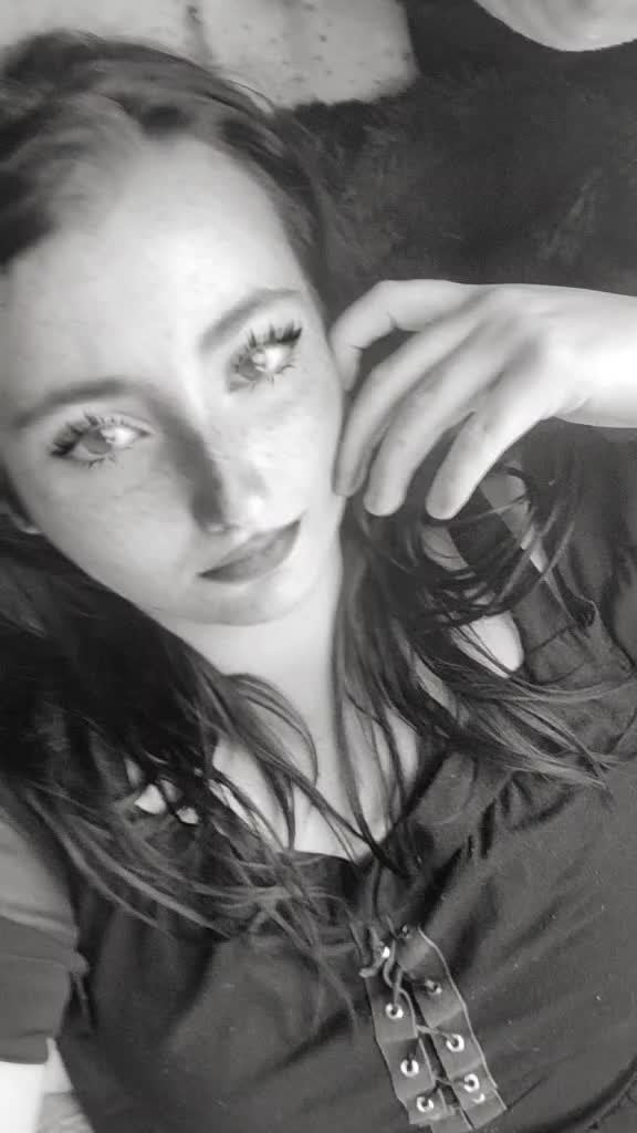 @c.c.wolfgirl18
