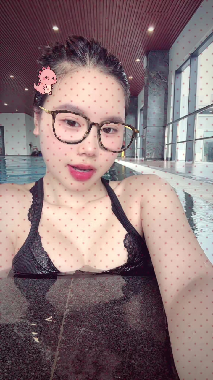 @Nga Lvy n&egrave; 🦢 ♡
