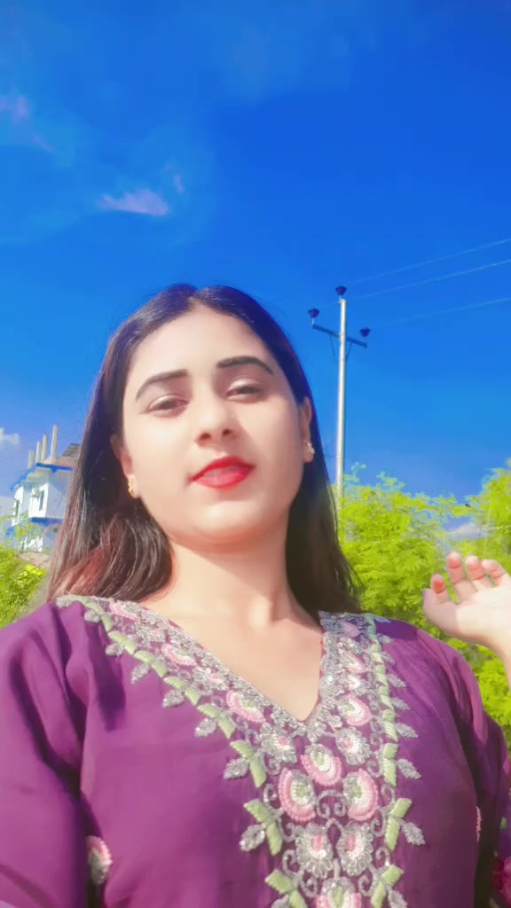 @❤Chandani sarraf❤