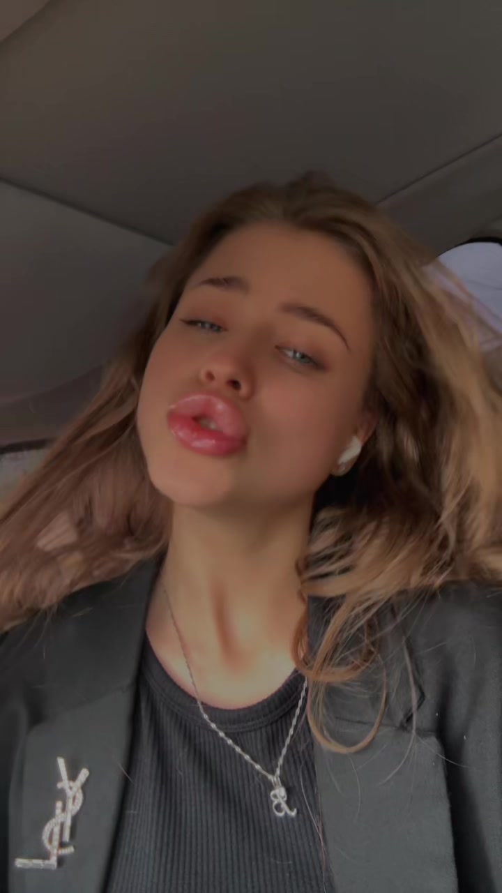 @v.iktoriaaaa