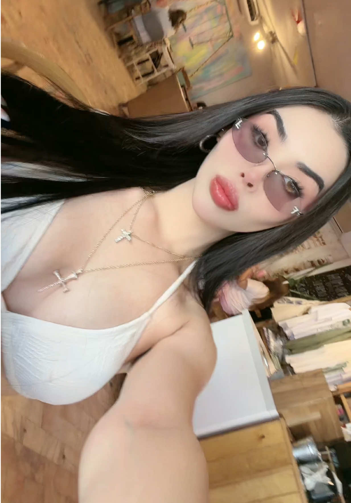 @Vivian F&eacute;lix