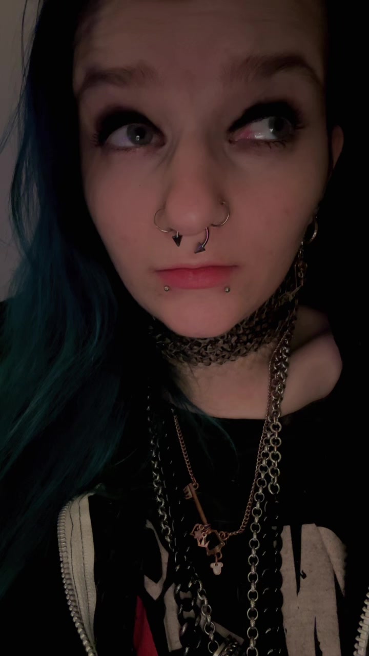 @𝓢𝓽𝓸𝓷𝓮🖤