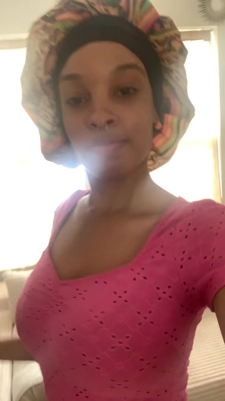 @Ladayzhathedoll🦋🍯🧚🏽♀️🎨