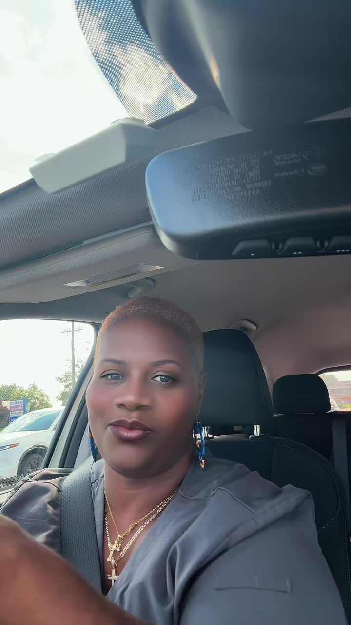 @LadyVina