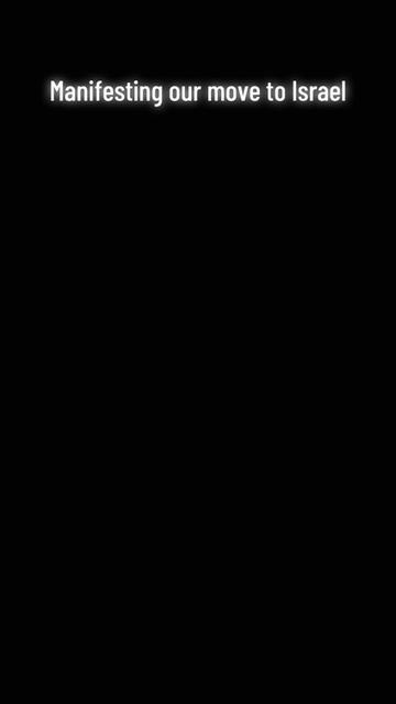 @AmiraCleאמירה