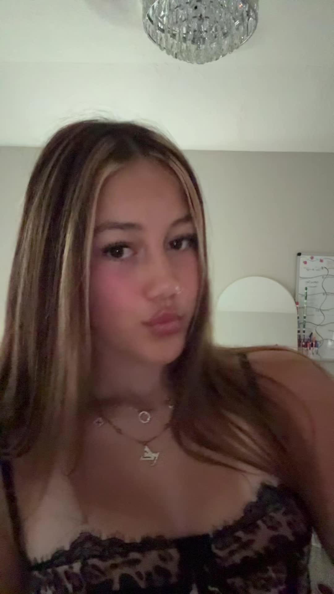 @CK😘