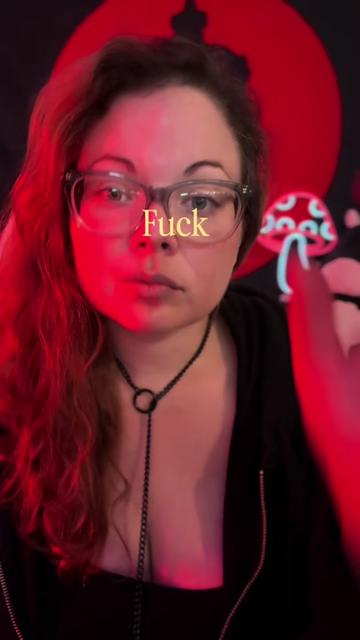 @ZoeyMayhem
