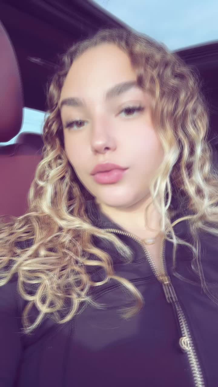 @Sophia.Nieto
