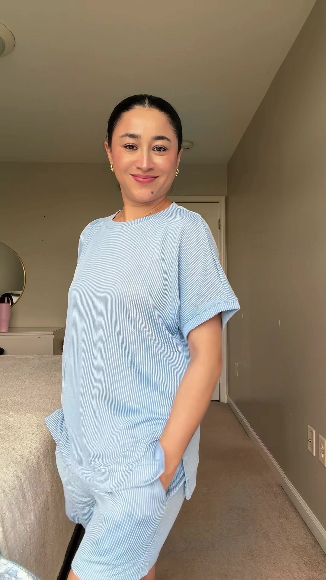 @DipMala💫