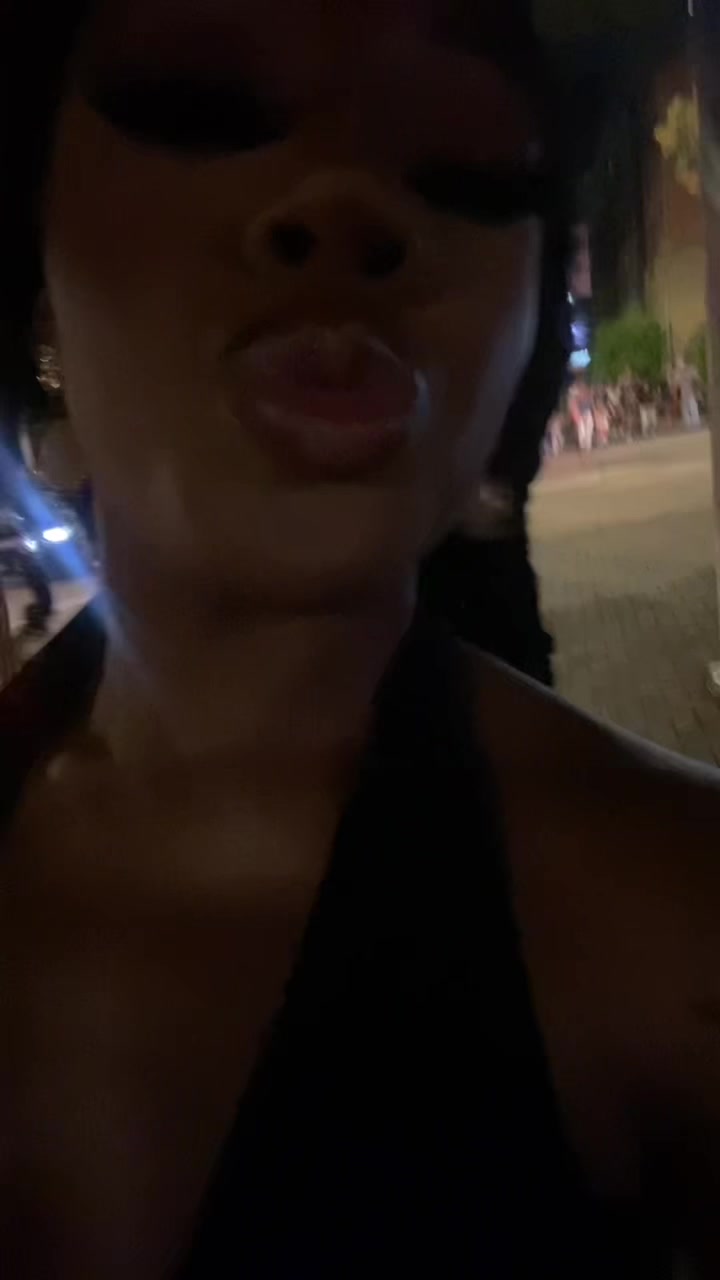 @LeonnaMarie ᥫ᭡