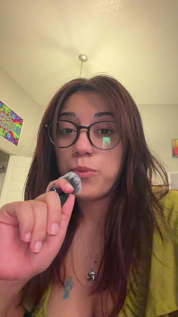@Naynayswrld