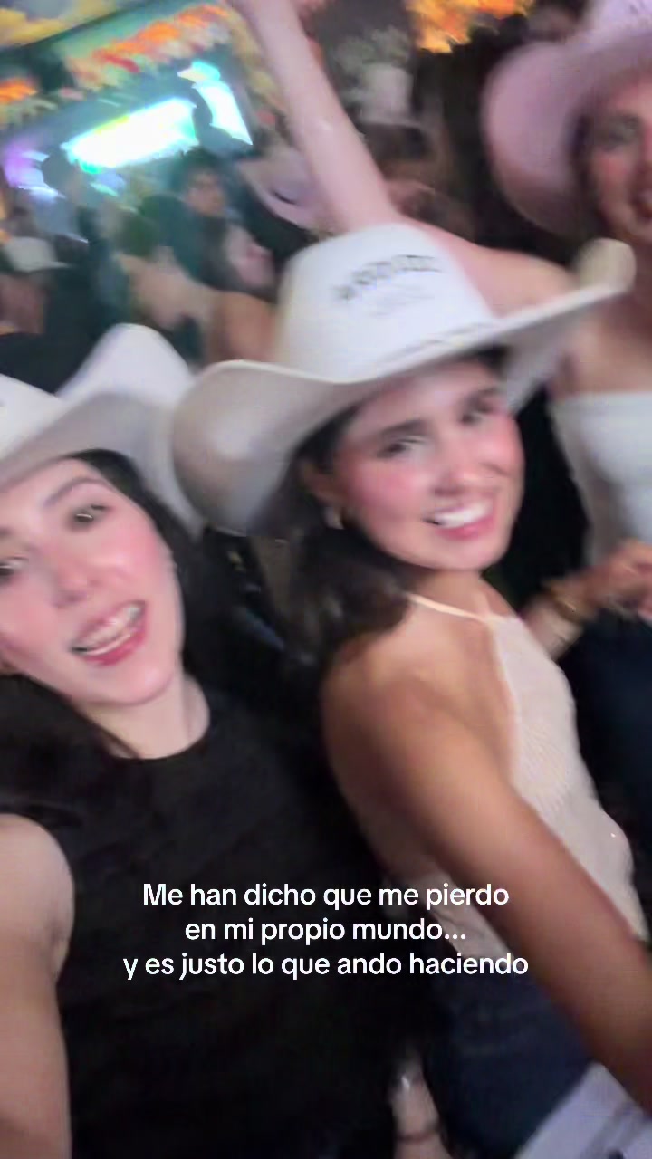 @Priscila Rojas