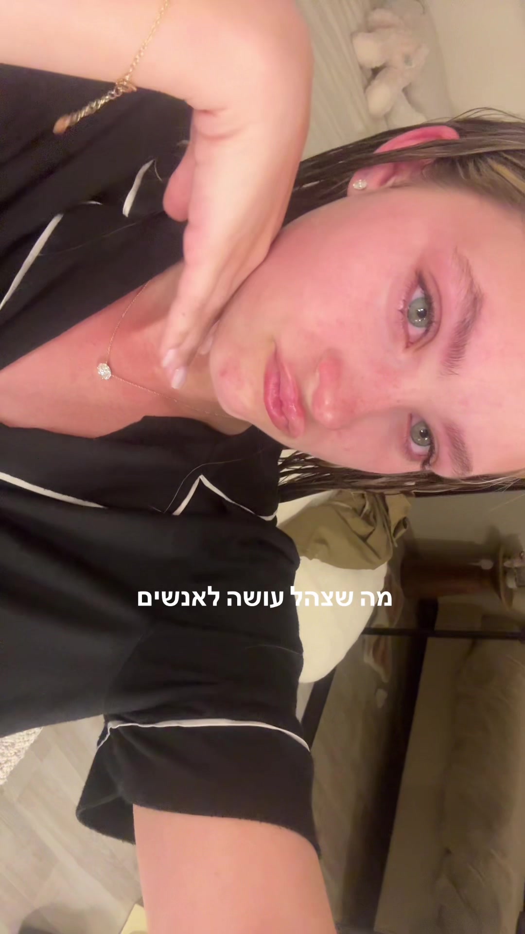 @Eilishaked02