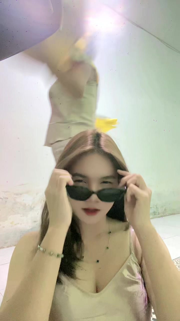 @Wilona