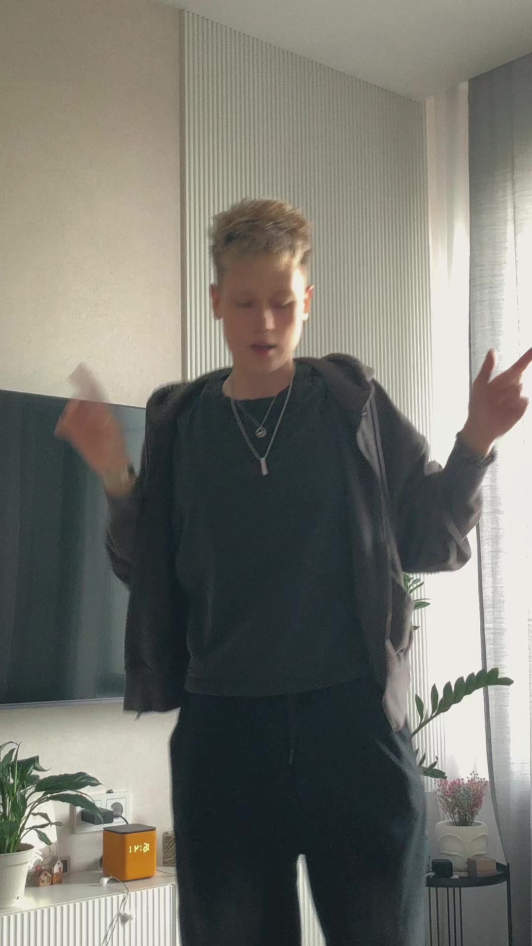 @Кейт