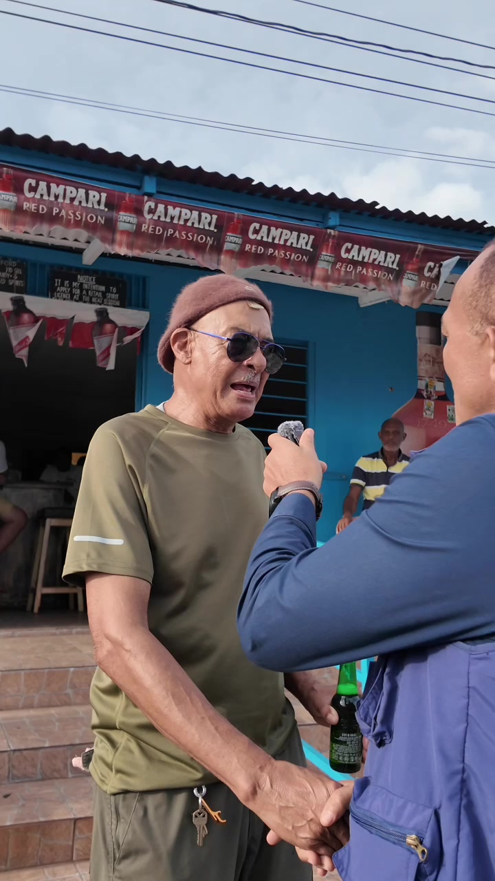 @Dr&ensp;Chris&ensp;Tufton