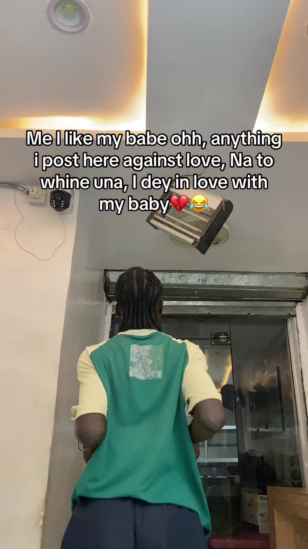 @Ayomide💔💐