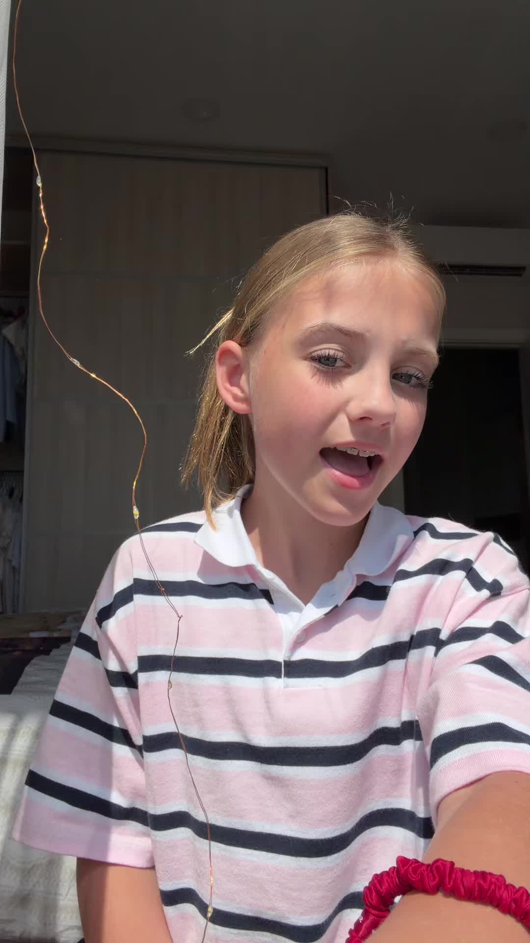 @мері