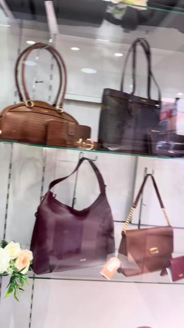 @Elvis Bolsas e Acessórios
