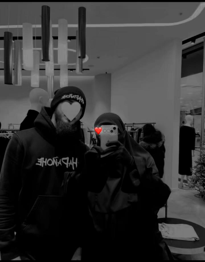 @𝙰 𝙷 𝙼 𝙴 𝙳 ♡