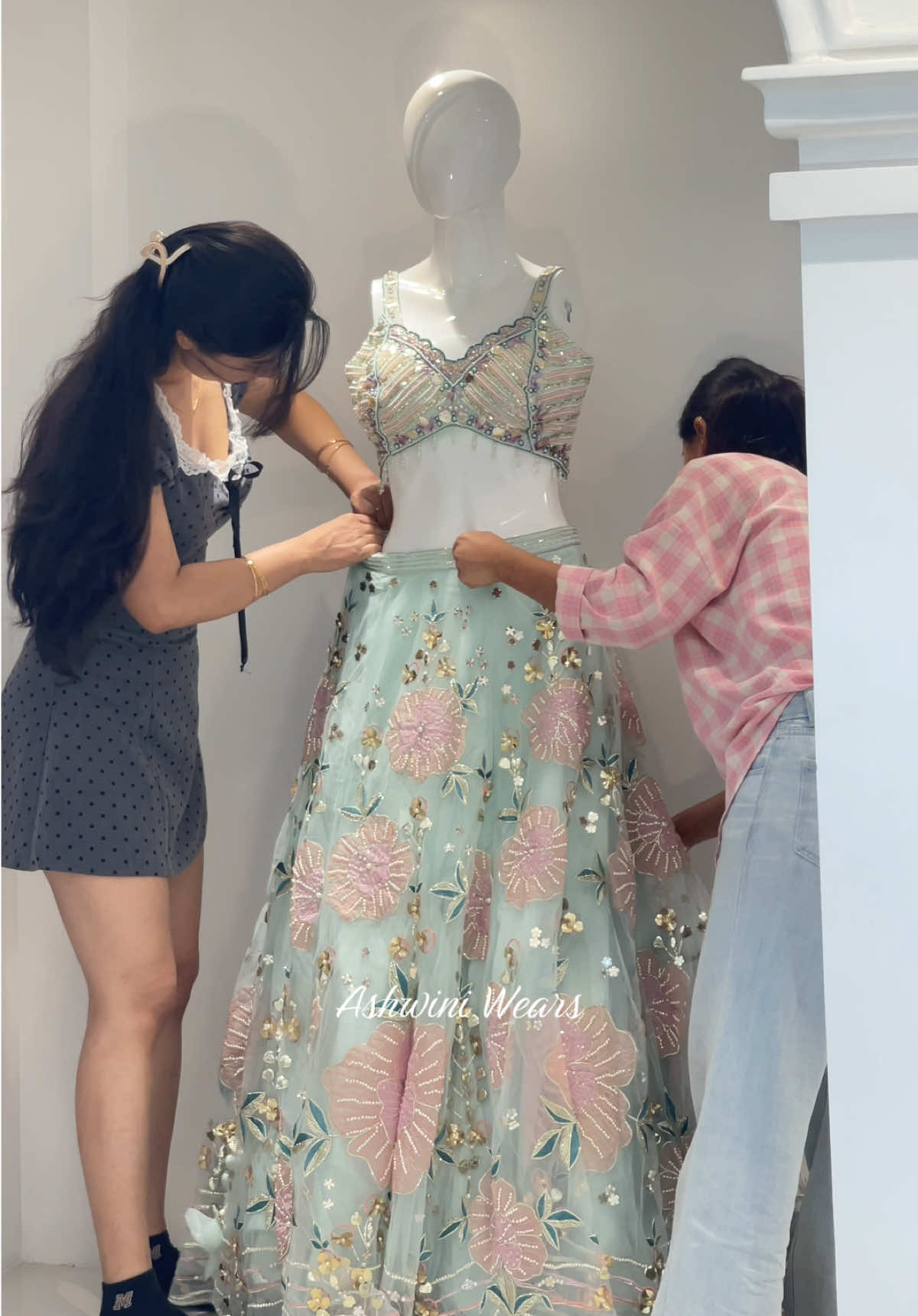 @ashwiniwears