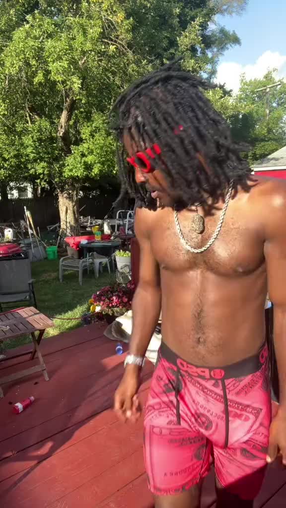 @YOUTUBER BOYYOUTRIPPING Tv