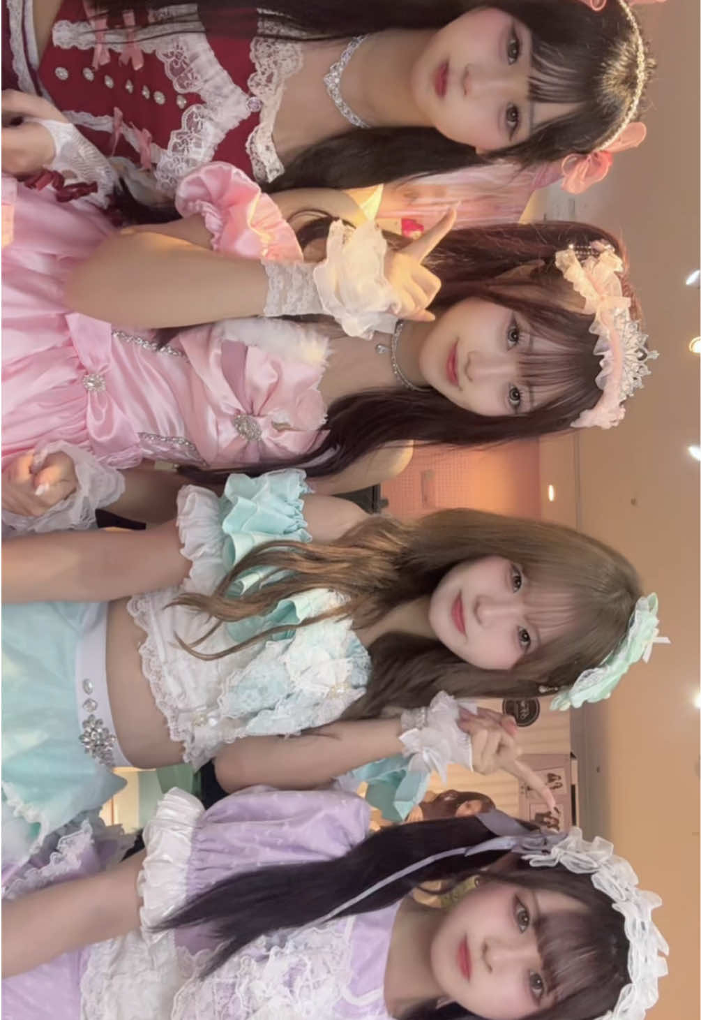 @実南