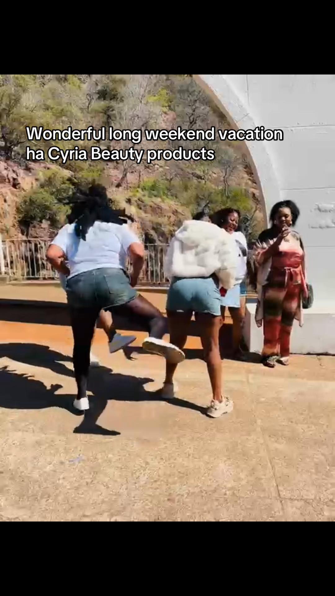 @cyria The community