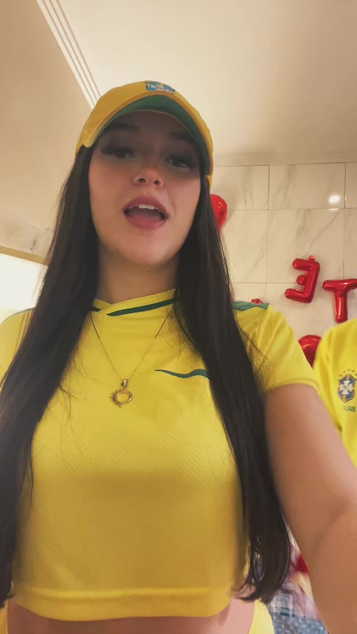 @carolinabreda_