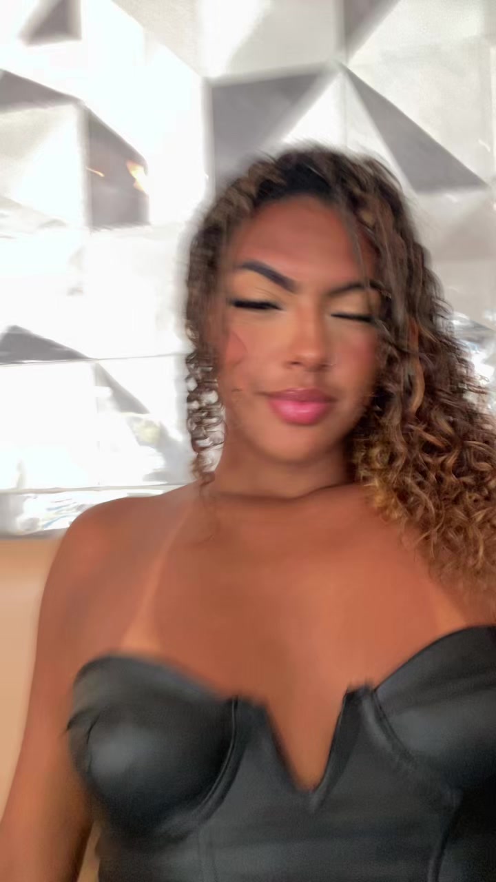 @🤎