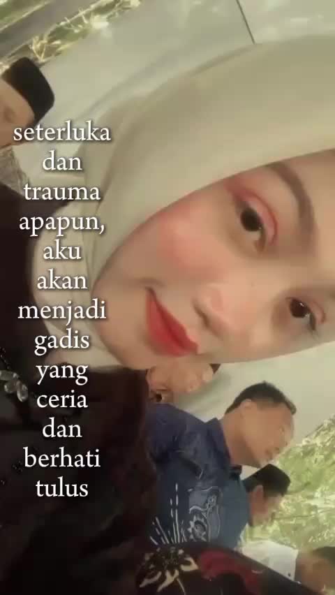 @peggyazira08