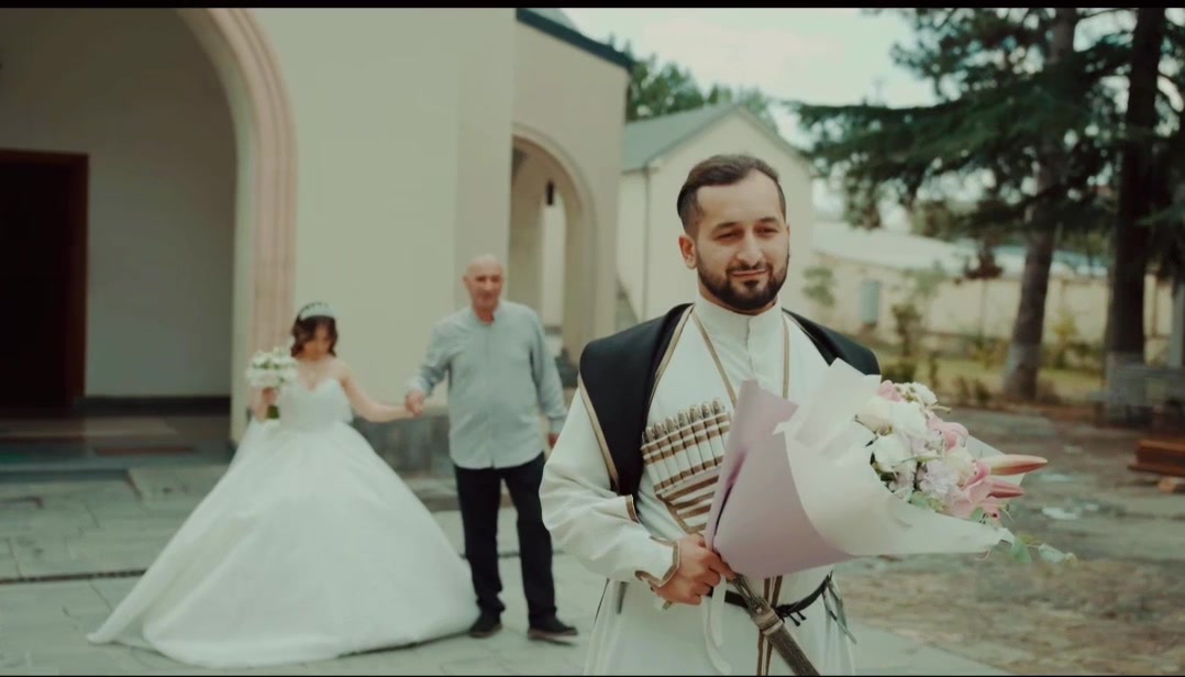@ანანო მღებრიშვილი