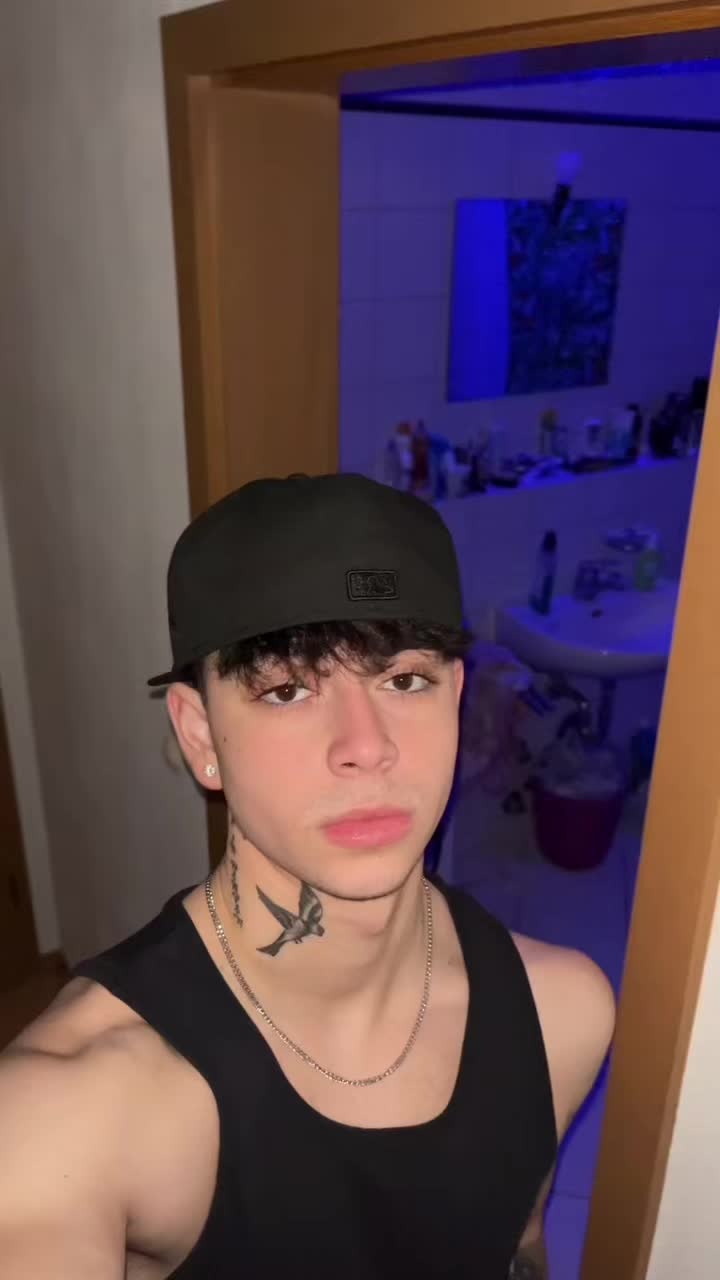 @alex